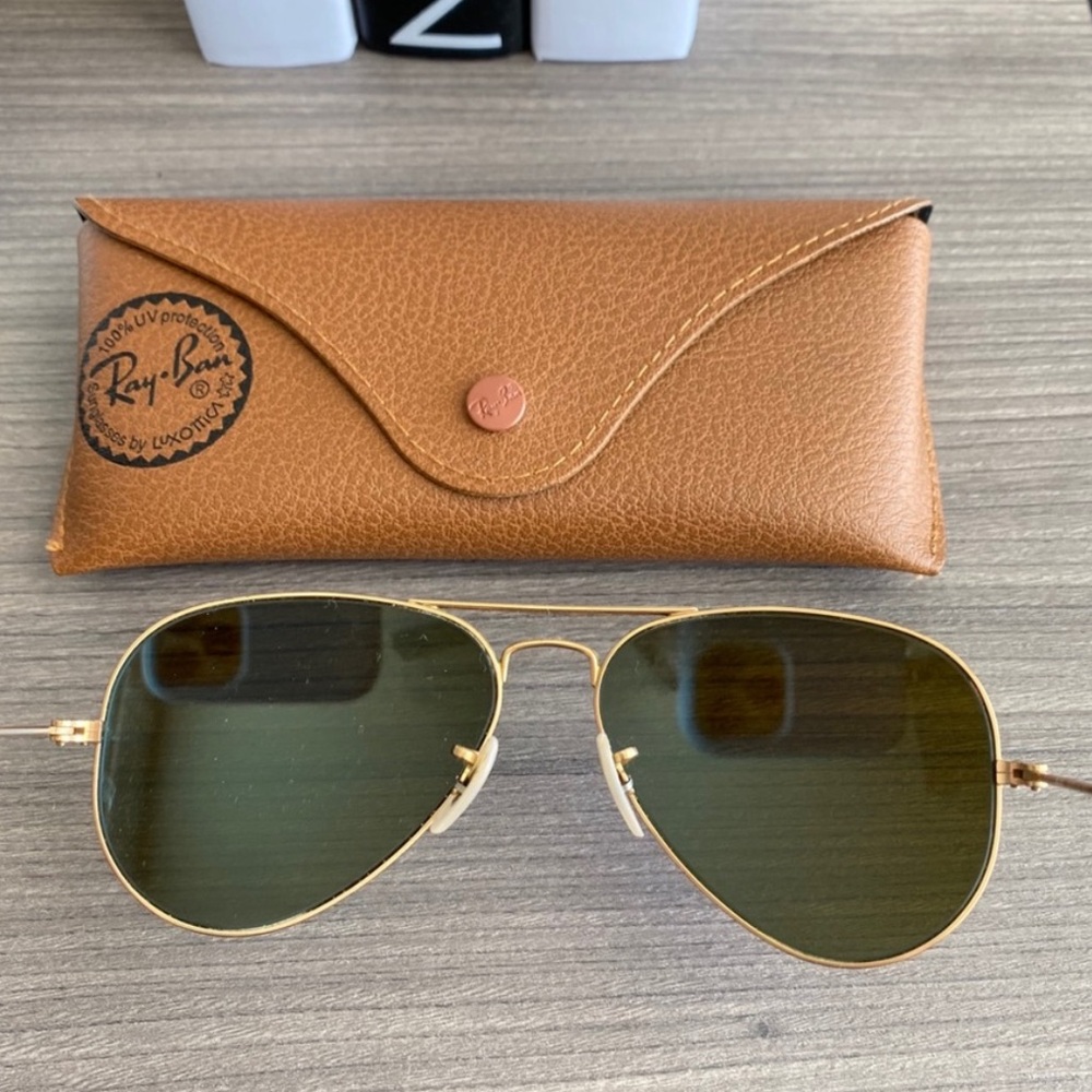 Ray-Ban Aviator Sunglasses Gold Frame with Blue Mirrored Lenses - Picture 2 of 5
